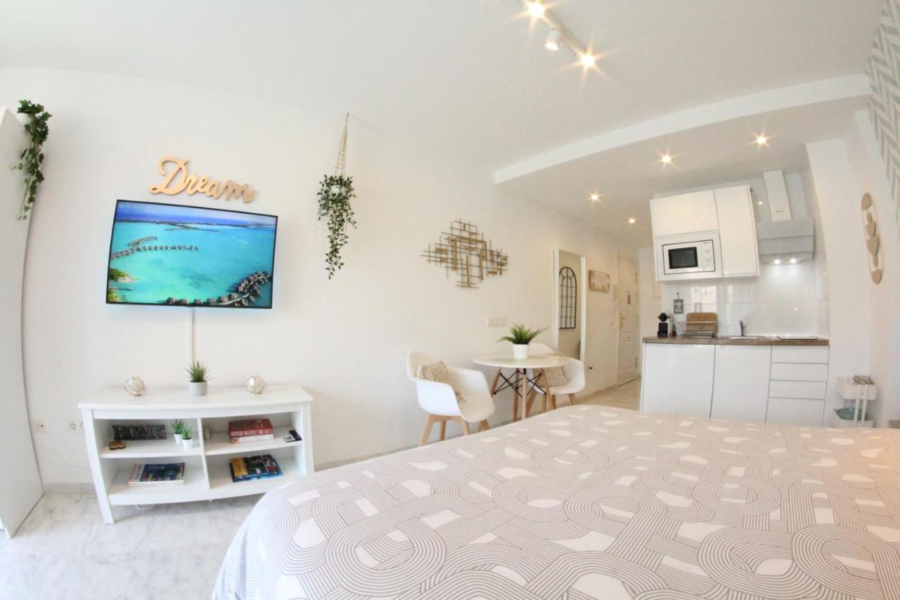 Torremolinos - New Central Studio Plata With Balcony Appartement Buitenkant foto