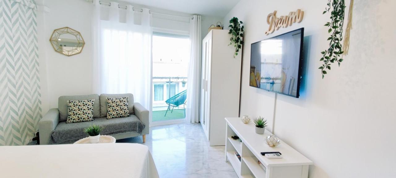 Torremolinos - New Central Studio Plata With Balcony Appartement Buitenkant foto