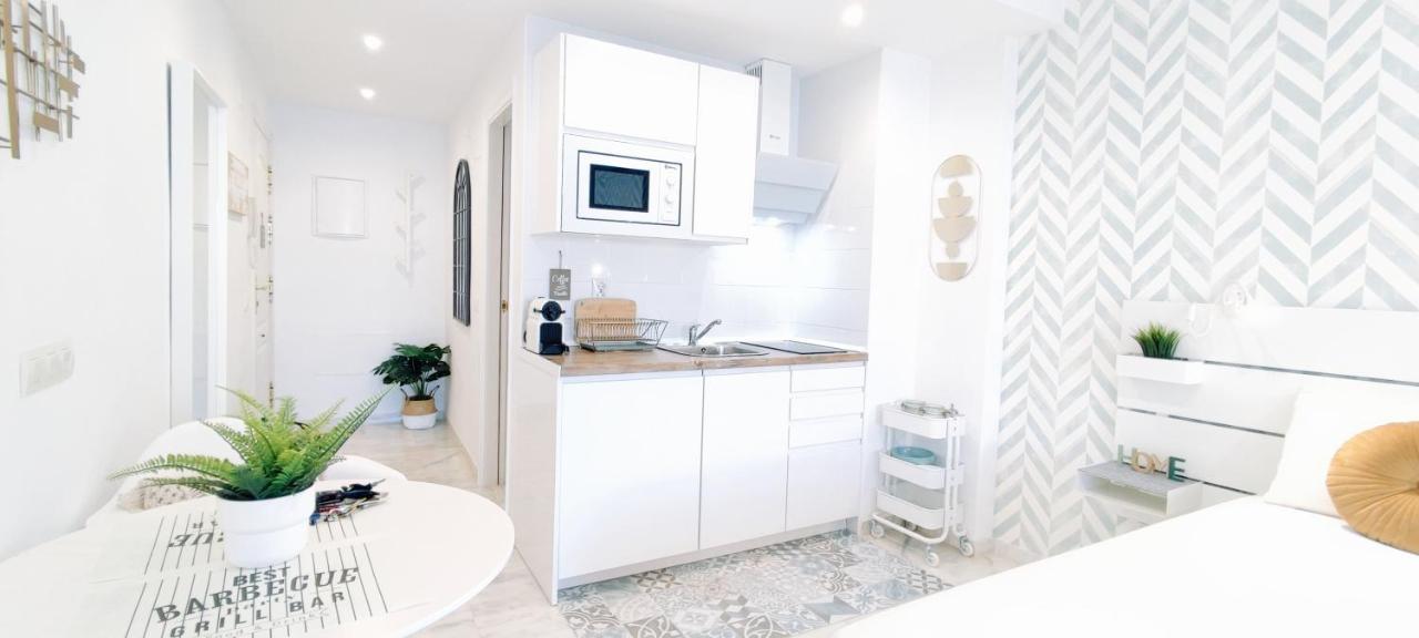 Torremolinos - New Central Studio Plata With Balcony Appartement Buitenkant foto